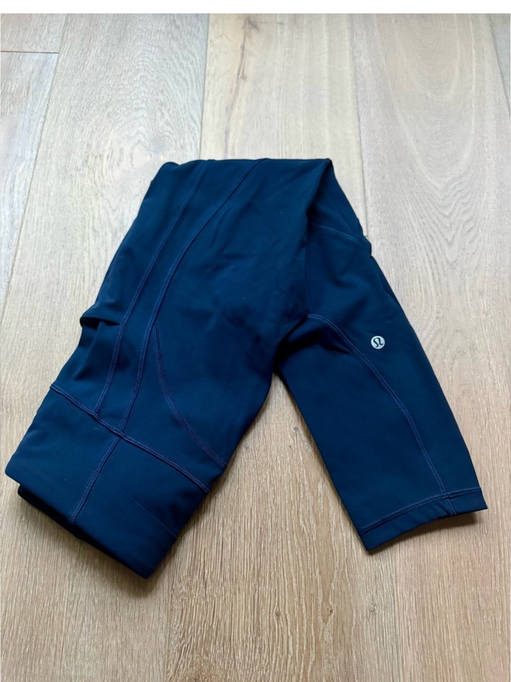 Lululemon Time To Sweat Navy Blue Leggings 23’ Size 4 Capri Athleisure